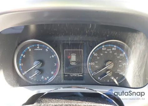 2018 Toyota Rav4 Le z USA, uszkodzony, nr VIN JTMZFREV7JJ747816